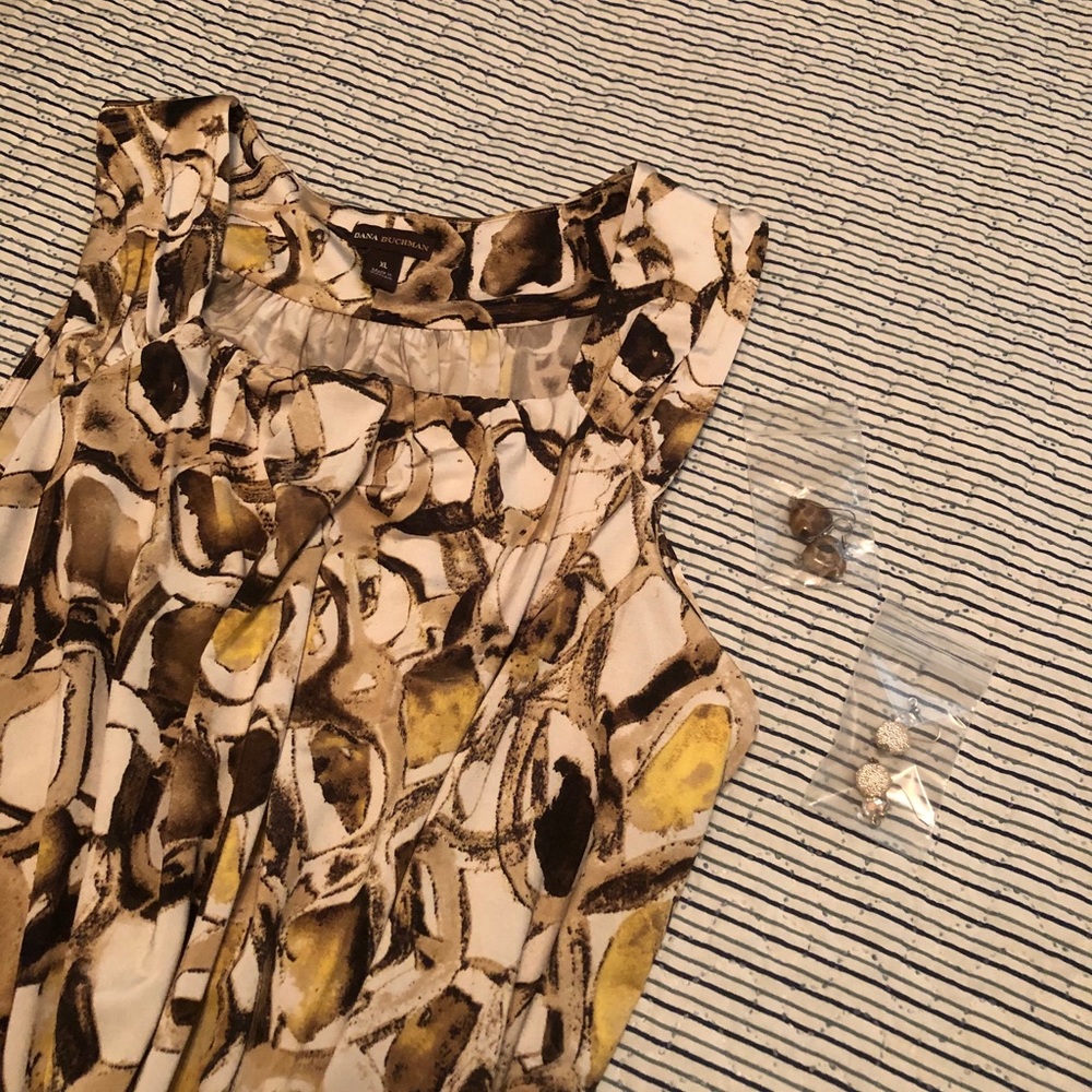 Dana Bachman top, earrings